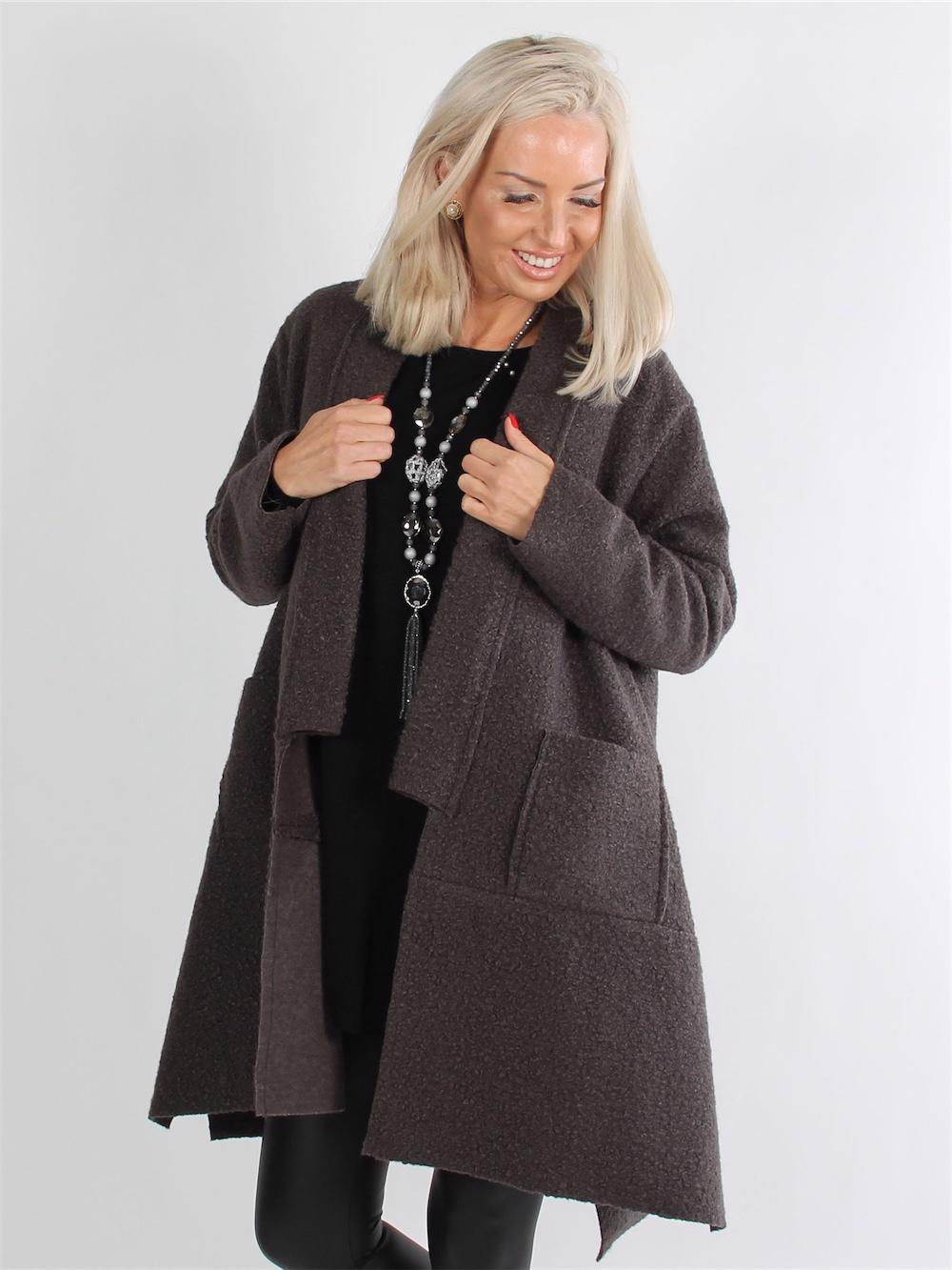 Desia - Sort blød cardigan med lommer